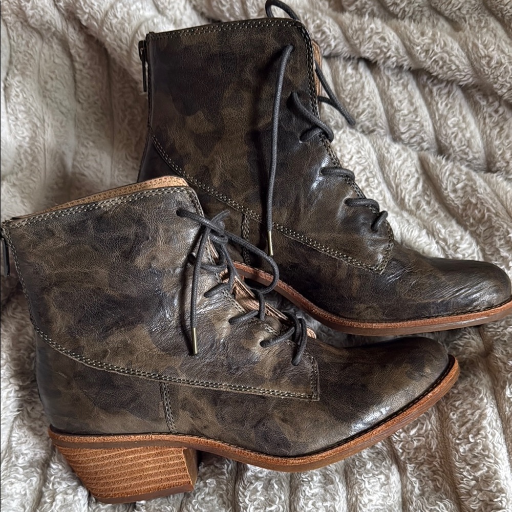 Sofft Distressed Olive Lace-Up Ankle Boots